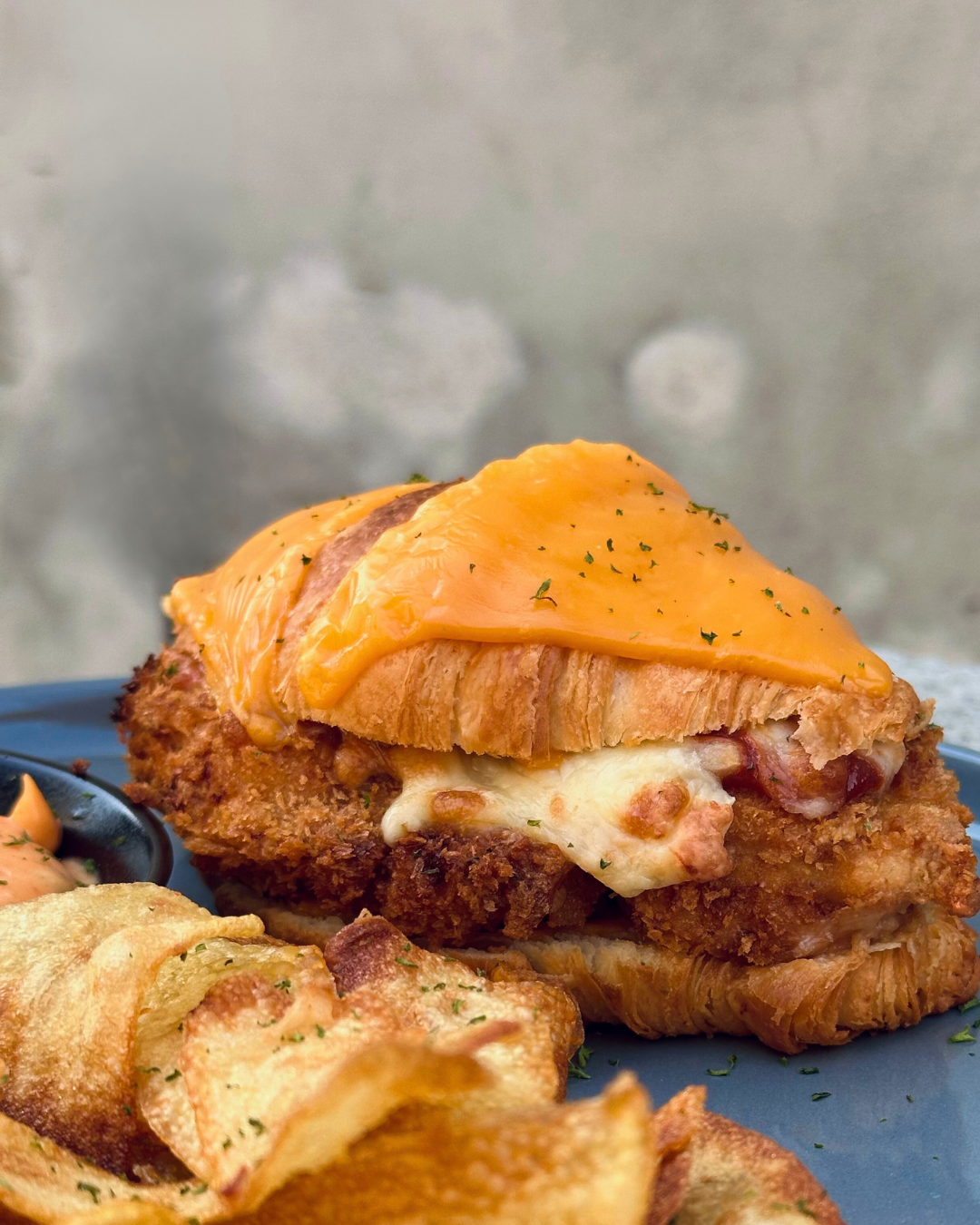 Croissant sandwich